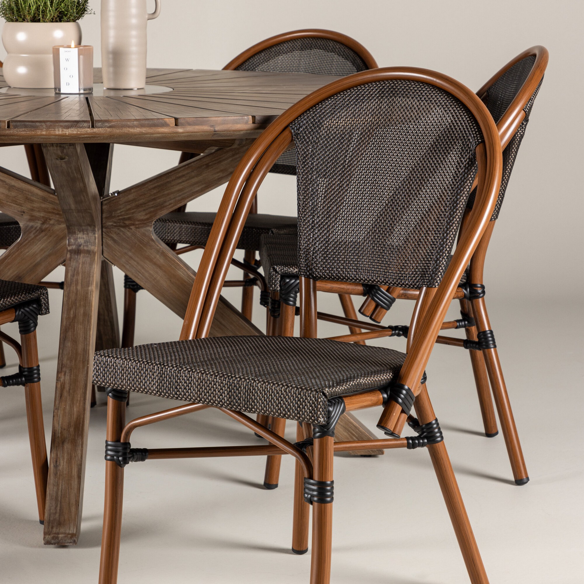 Hagegruppe Venture Home Rosario med 6 Guarda Stoler