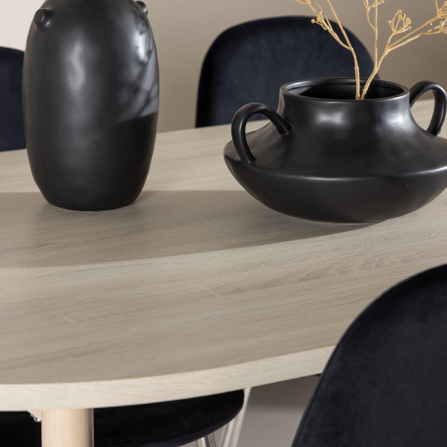 Spisegruppe Venture Home Andy 180 med 4 stk Polar Stoler Fløyel