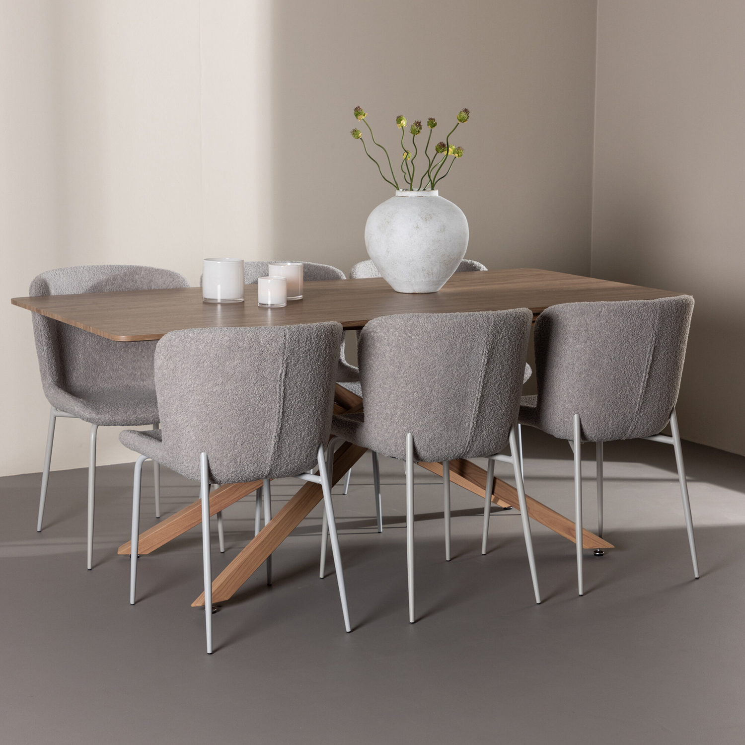 Spisegruppe Venture Home Piazza 180 med 6 stk Modesto Stoler Boucle