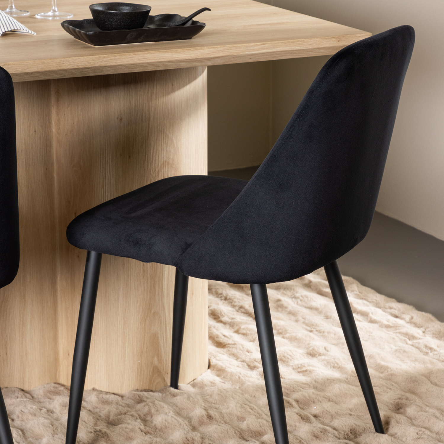 Spisegruppe Venture Home Olivia 210 med 6 stk Night Stoler