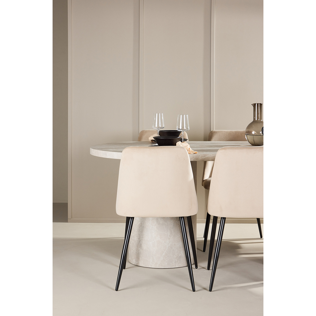 Spisegruppe Venture Home Narvik med 6st Night Spisestoler