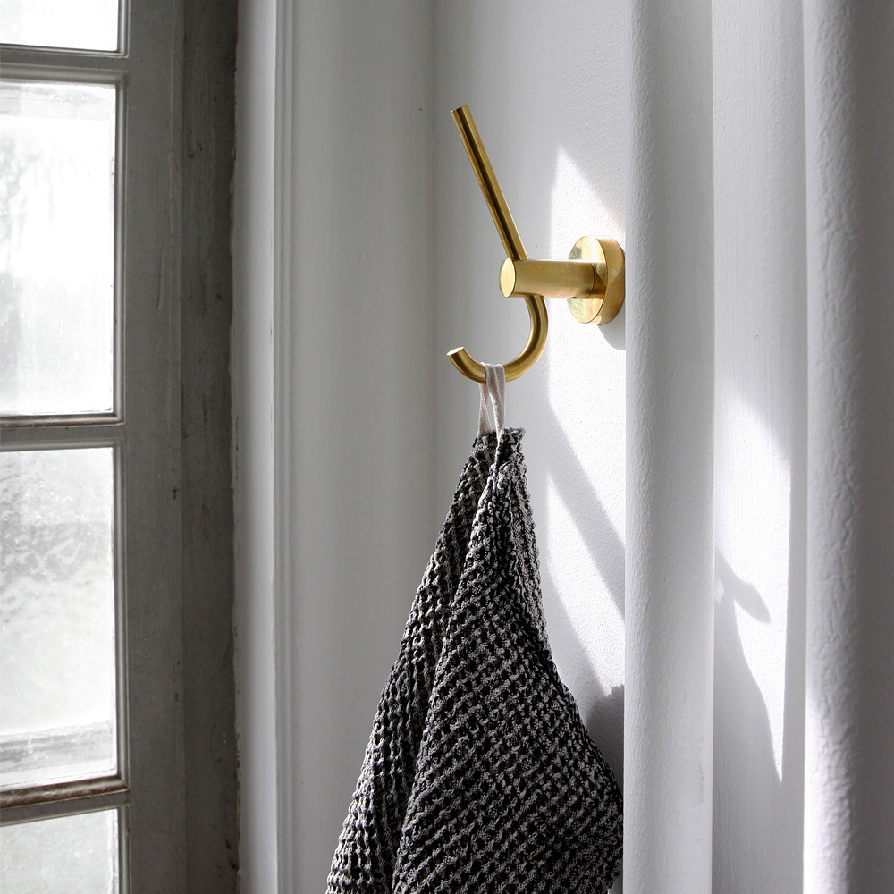 Klädkrok Miller Badrum Bond 8712