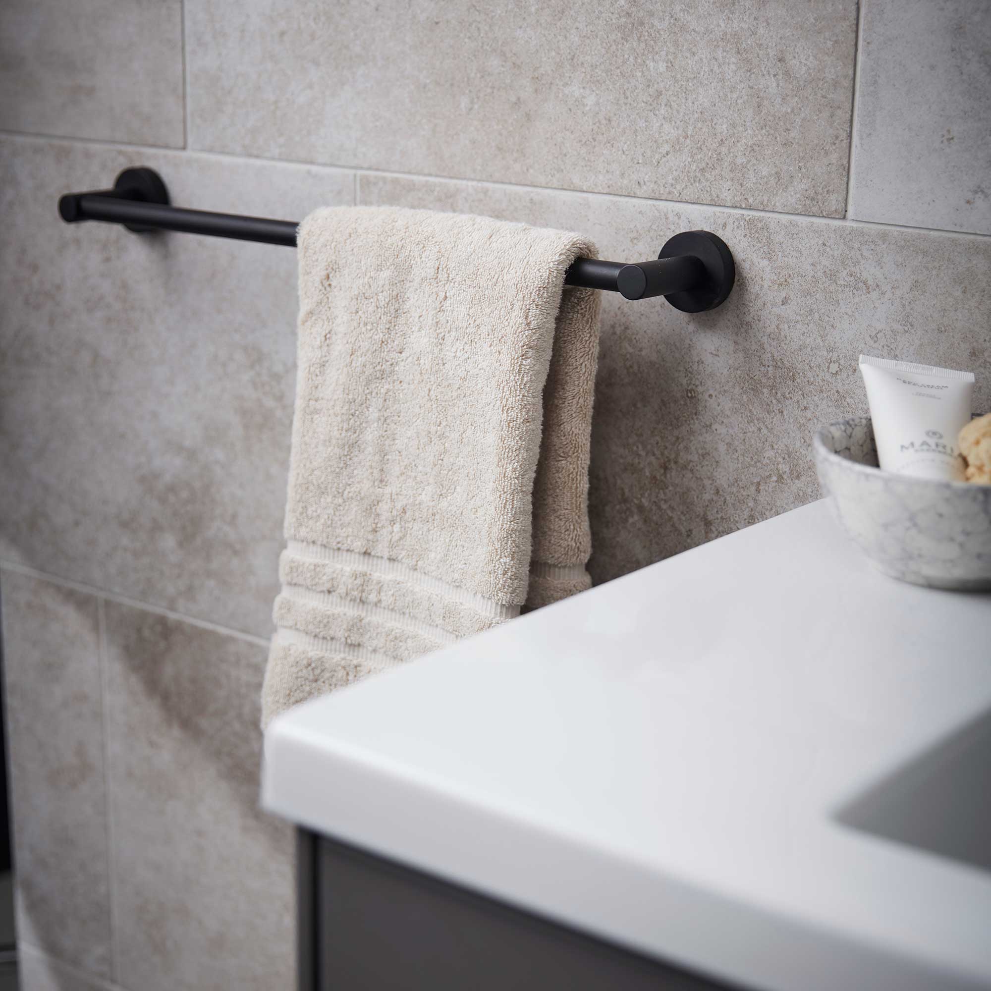 Handduksstång Miller Badrum Bond Enkel