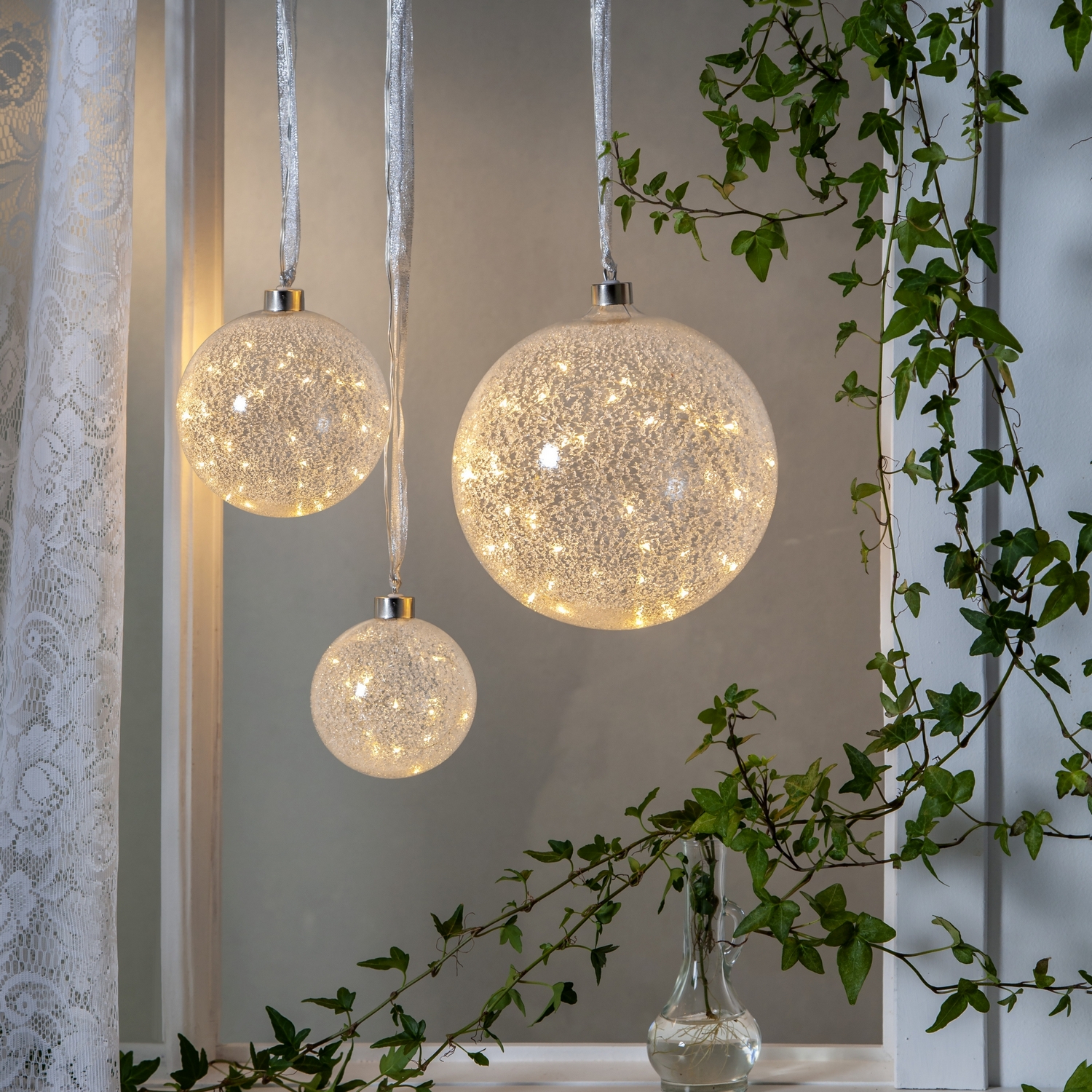 Glasskule Star Trading Snow