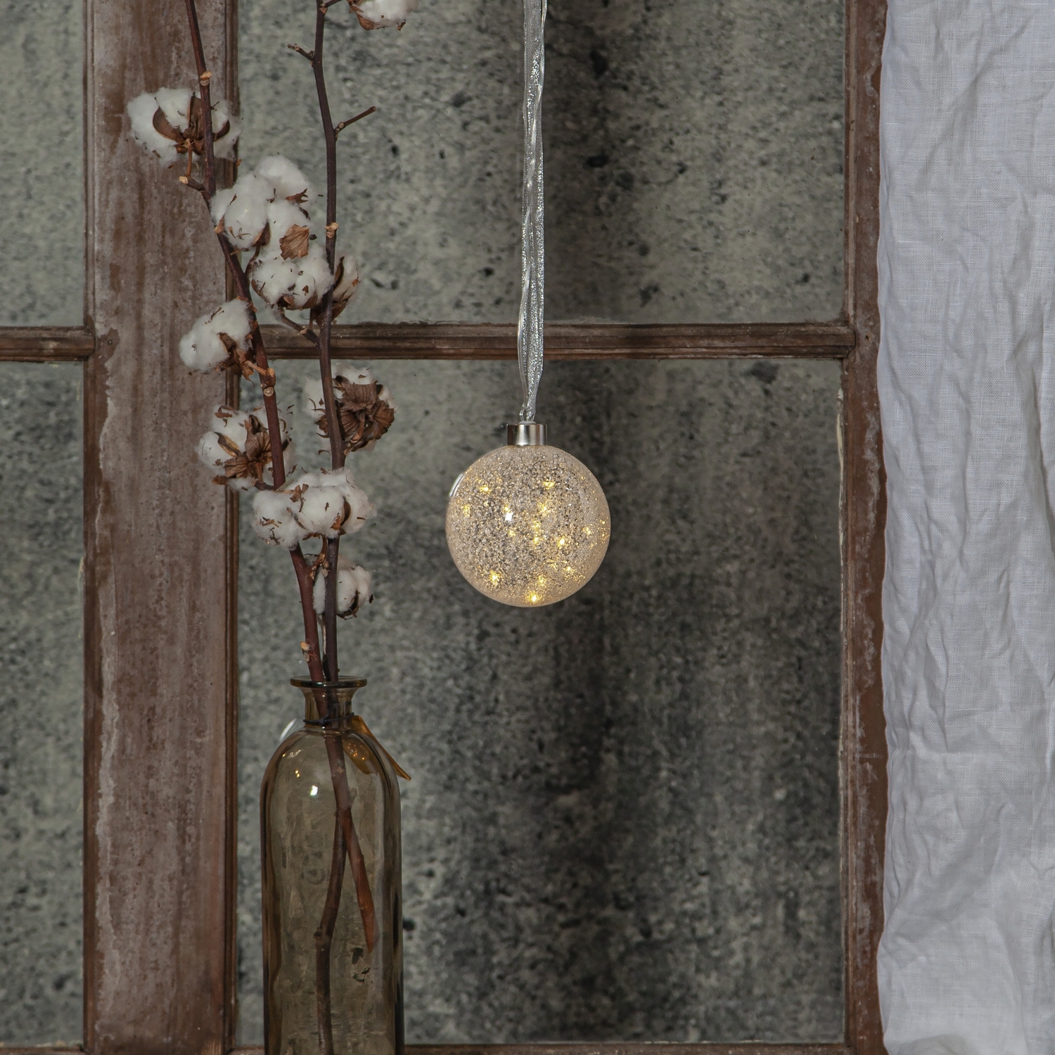 Glasskule Star Trading Snow