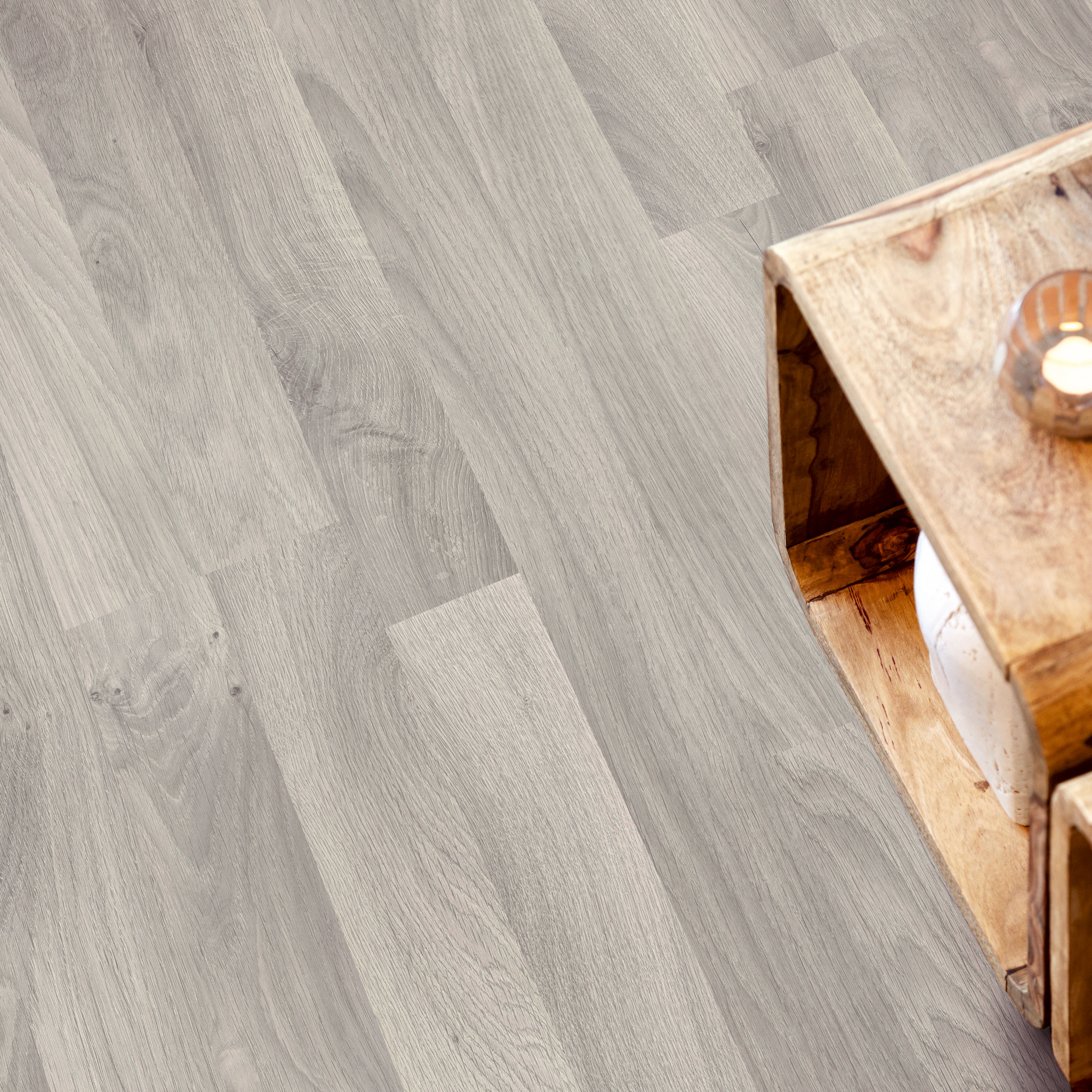 Laminatgolv Pergo Classic Plank Nordic Grey Oak 2Stav Original Excellence 409256