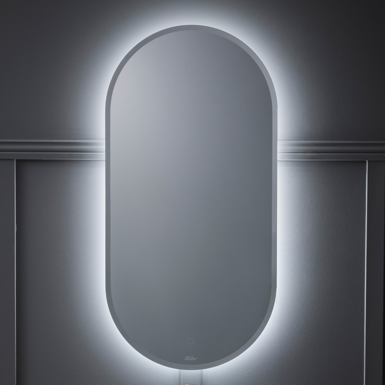 Badrumsspegel Miller Badrum Ambient Touch Classic Oval