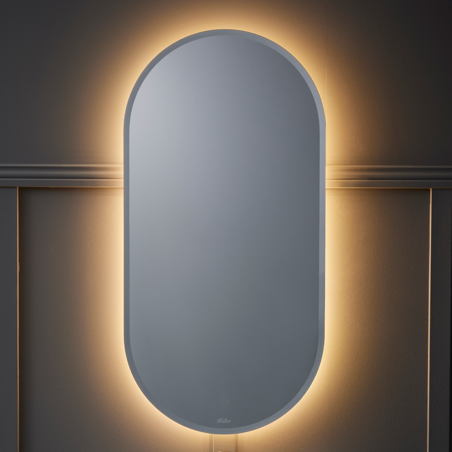 Badrumsspegel Miller Badrum Ambient Touch Classic Oval