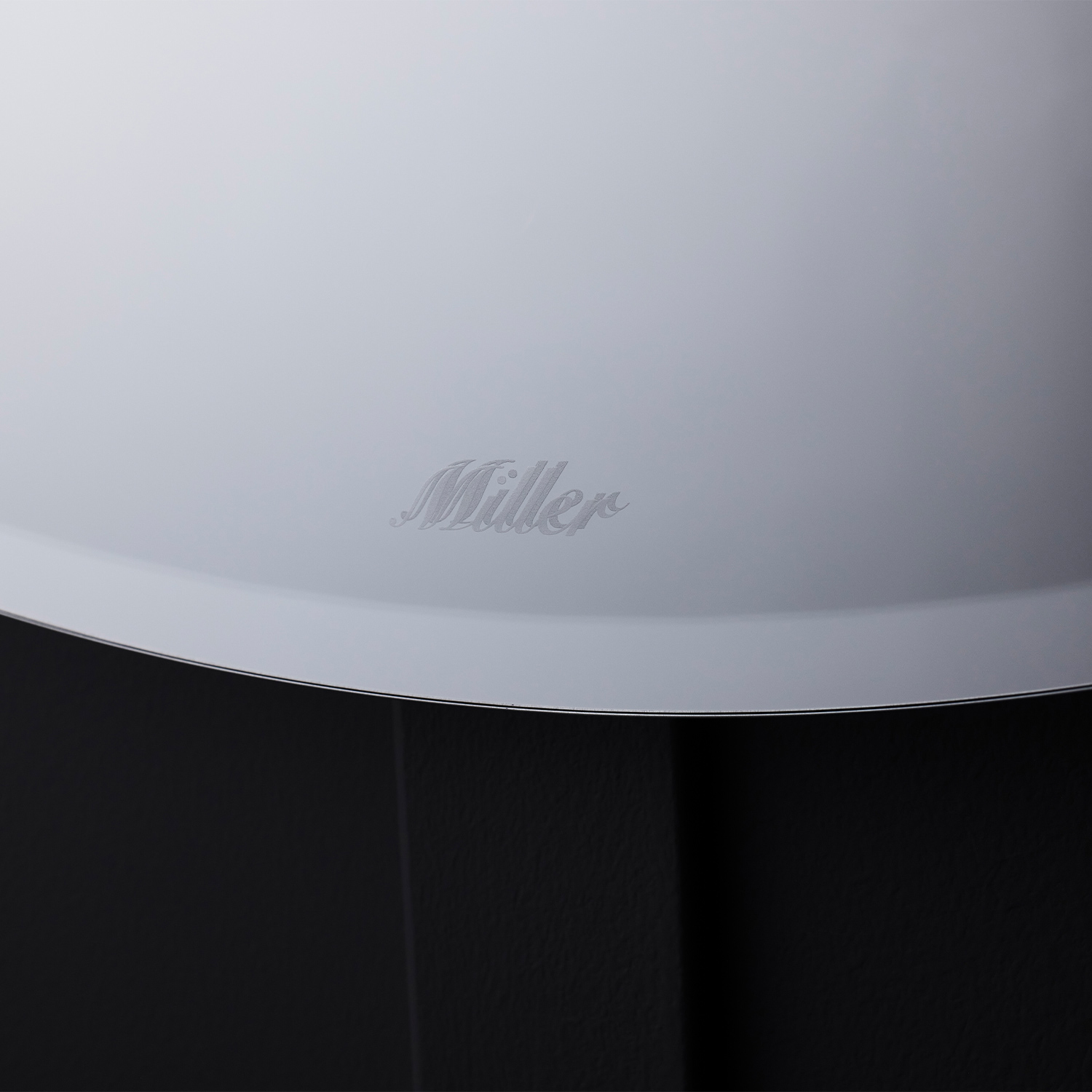 Badrumsspegel Miller Badrum Ambient DIM Classic Oval