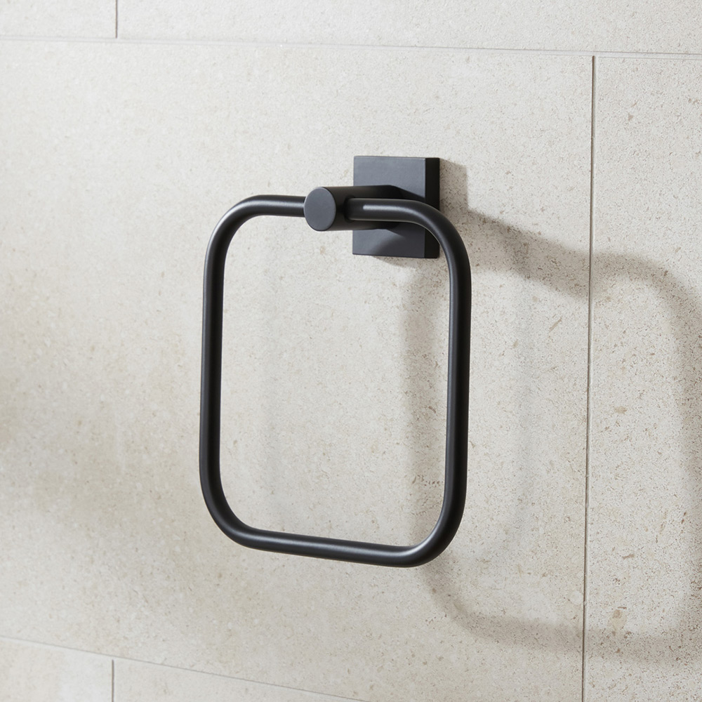 Handduksring Miller Badrum Atlanta Mattsvart