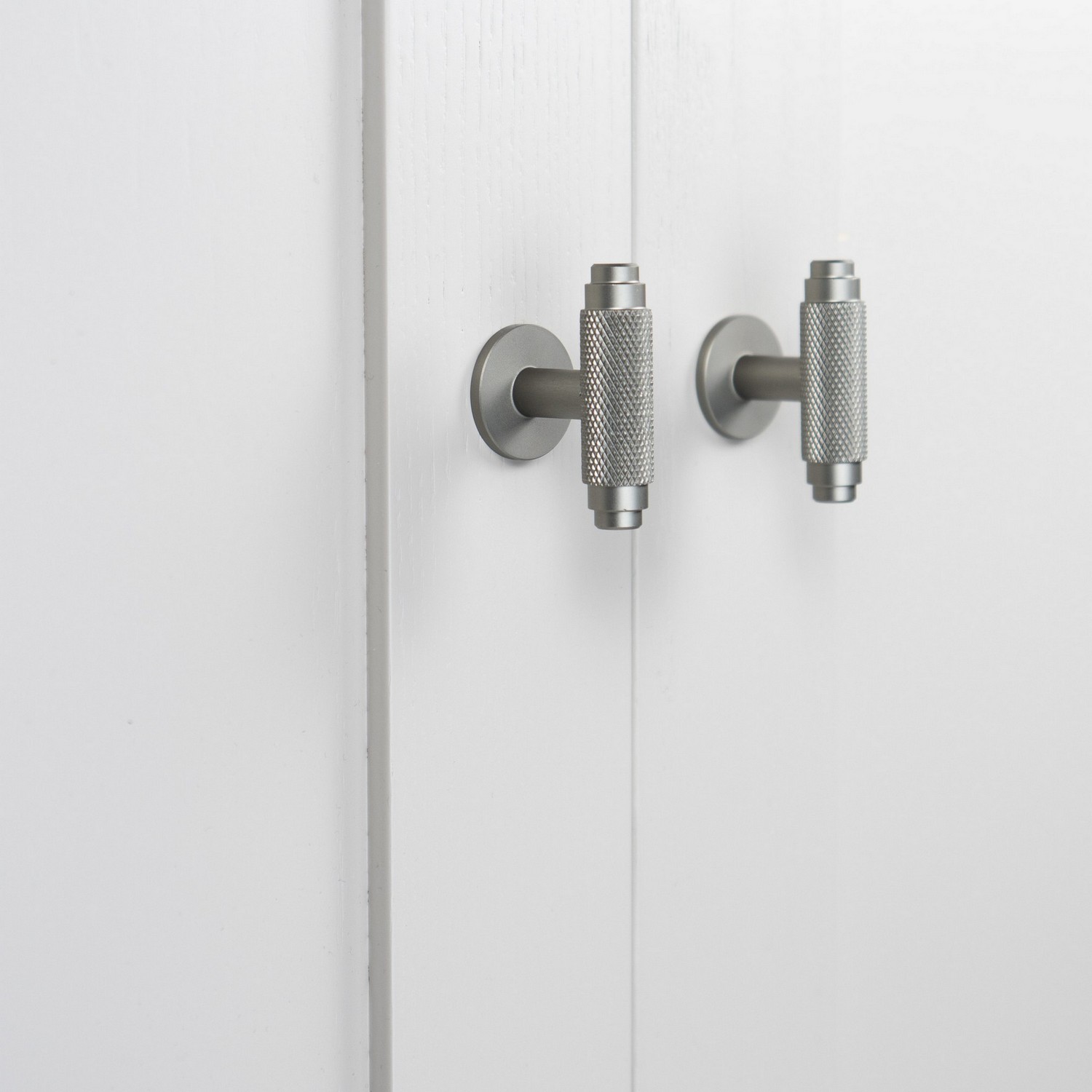 Knott Beslag Design T Riff