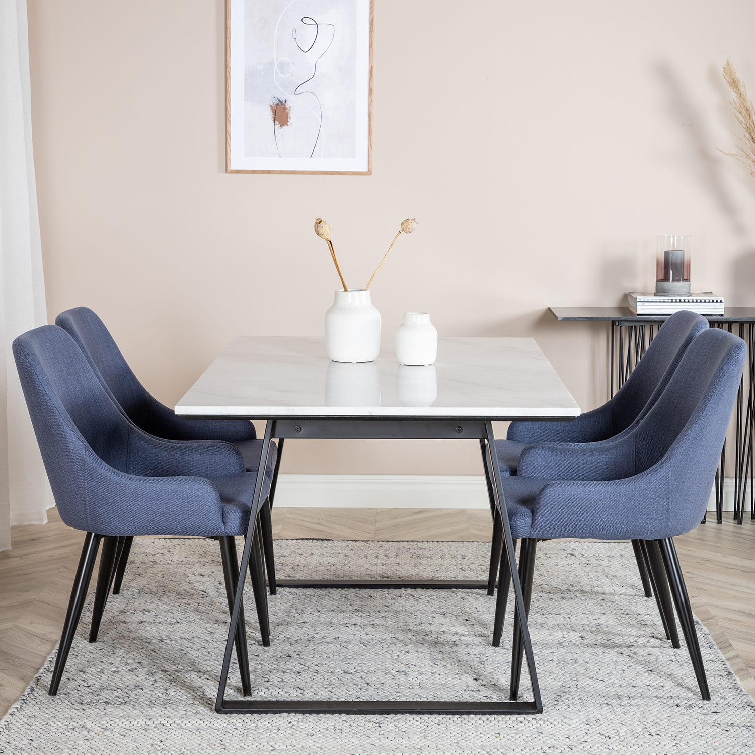 Spisegruppe Venture Home Estelle 140 med 4 Plake Stoler