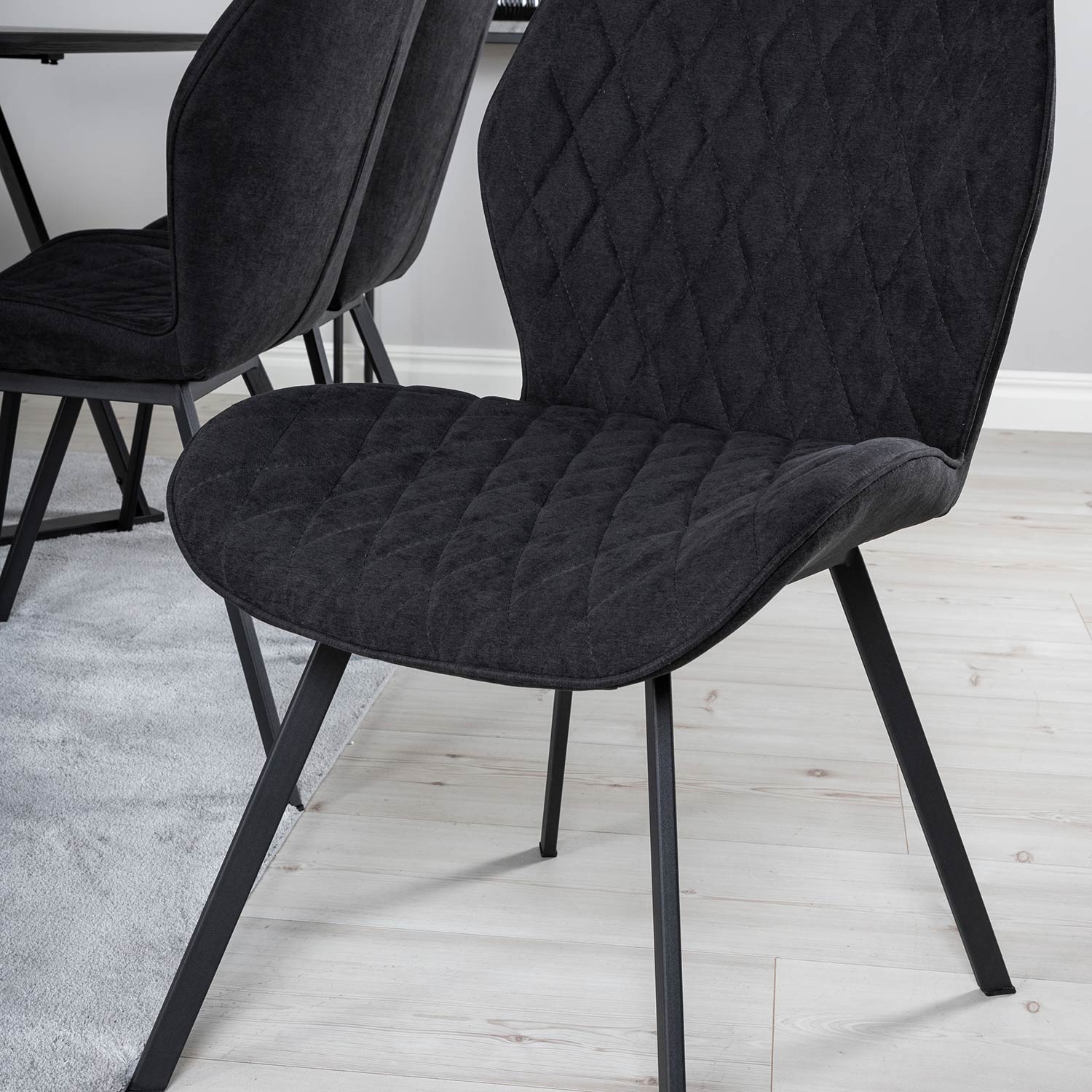 Spisegruppe Venture Home Madde med 6 Geneva Stoler