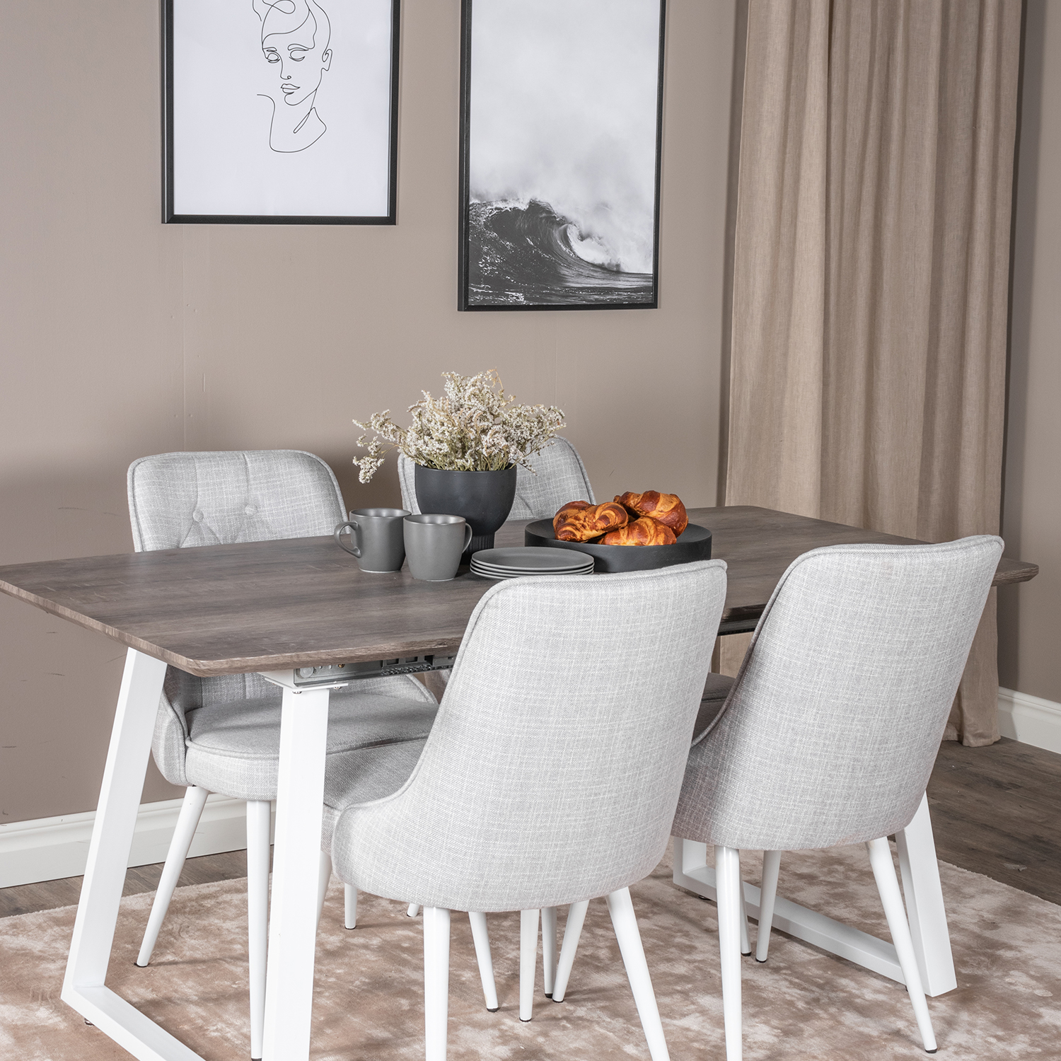 Spisegruppe Venture Home Ina med 4 Vera Stoler Polyester