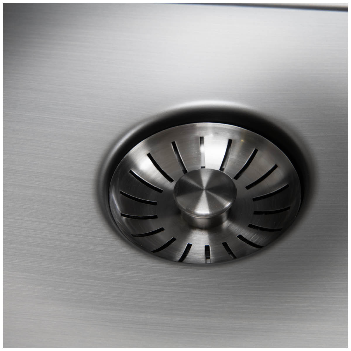 Enkelvask Strand Stainless SOLID med clips och blandarplats PVD Gun Metal