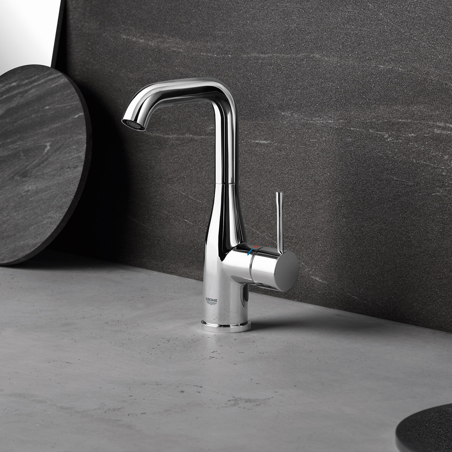 Tvättställsblandare Grohe Essence 32628 med Lyftventil