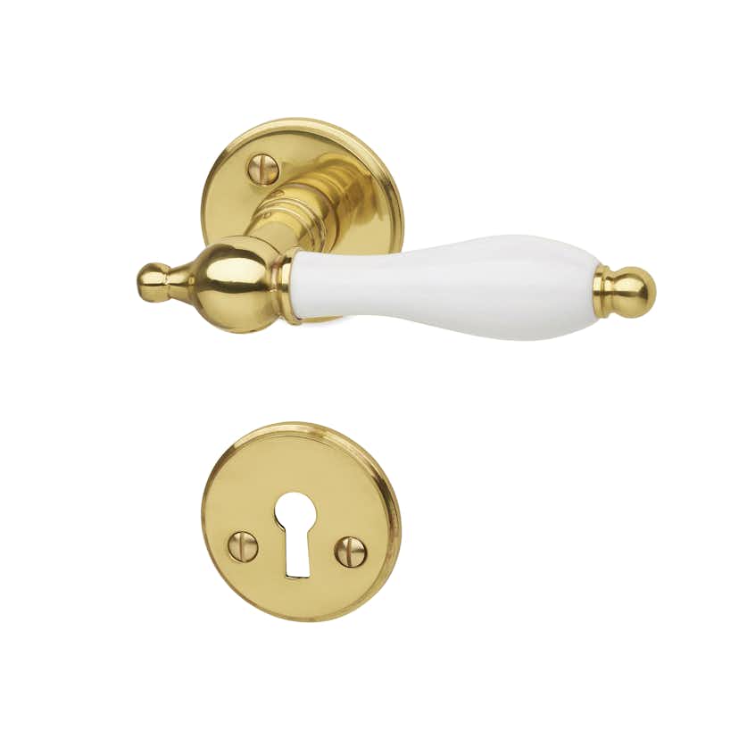 Habo A9686 innvendig dørvrider Innvendig dørhåndtak laget av messing med trehåndtak, for innerdører. Tilpasset dørtykkelse 38-42 mm. Bygger ut 65 mm. Flere utførelser.